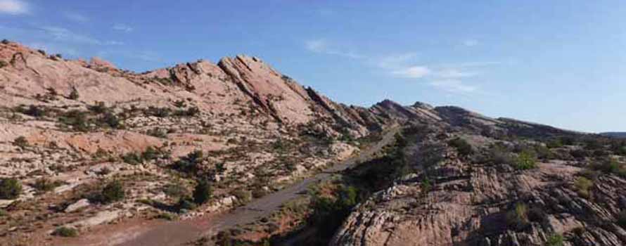 Comb Ridge (PS 8581)